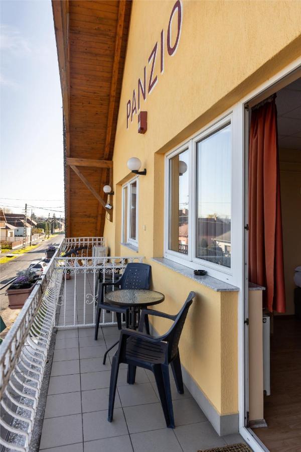 Hotel Betli Panzio à Zalaegerszeg Extérieur photo